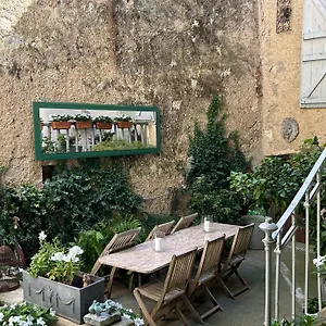https://les-chambres-de-lhorloge.midi-pyreneeshotels.com