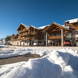 Noemys Chalets Du Hameau Des Aiguilles Albiez-Montrond